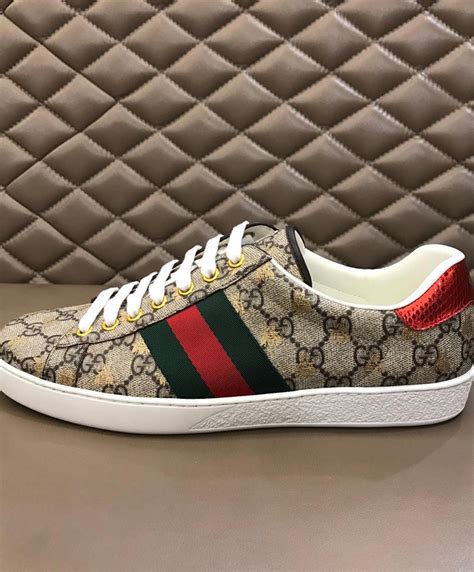 gucci supreme bees back|gg supreme bee sneakers.